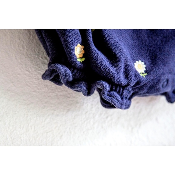 🌼Gymboree Knit Floral Onesie🌼 - Picture 5 of 5
